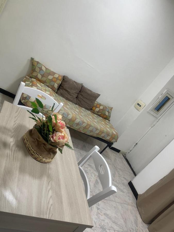 Casa Vacanza La Serenella Daire Napoli Dış mekan fotoğraf