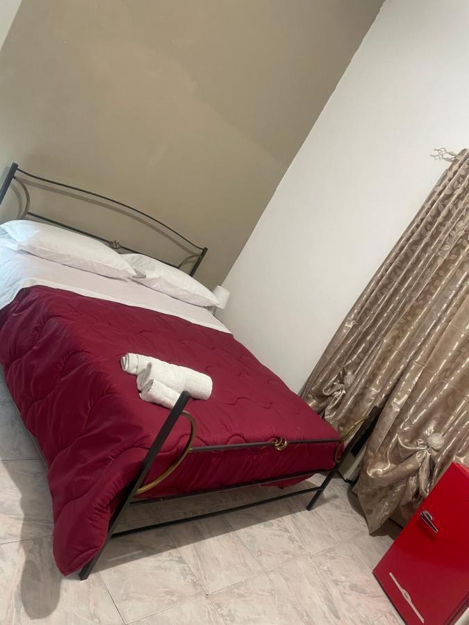 Casa Vacanza La Serenella Daire Napoli Dış mekan fotoğraf