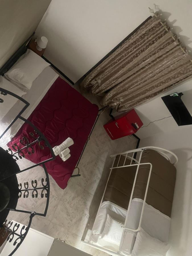 Casa Vacanza La Serenella Daire Napoli Dış mekan fotoğraf